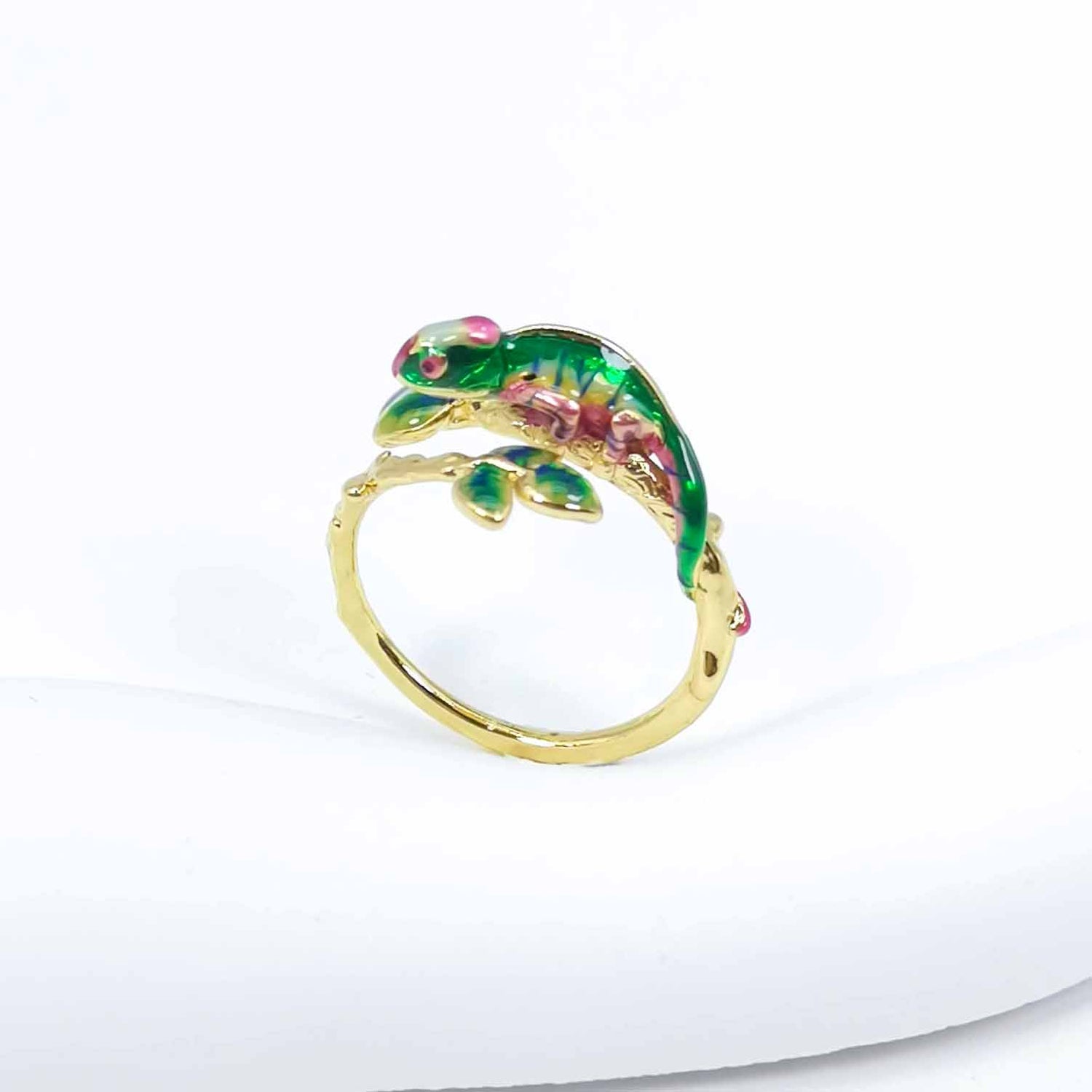 Handpainted Enamel Chameleon Ring – Adjustable Gold-Plated Statement Design