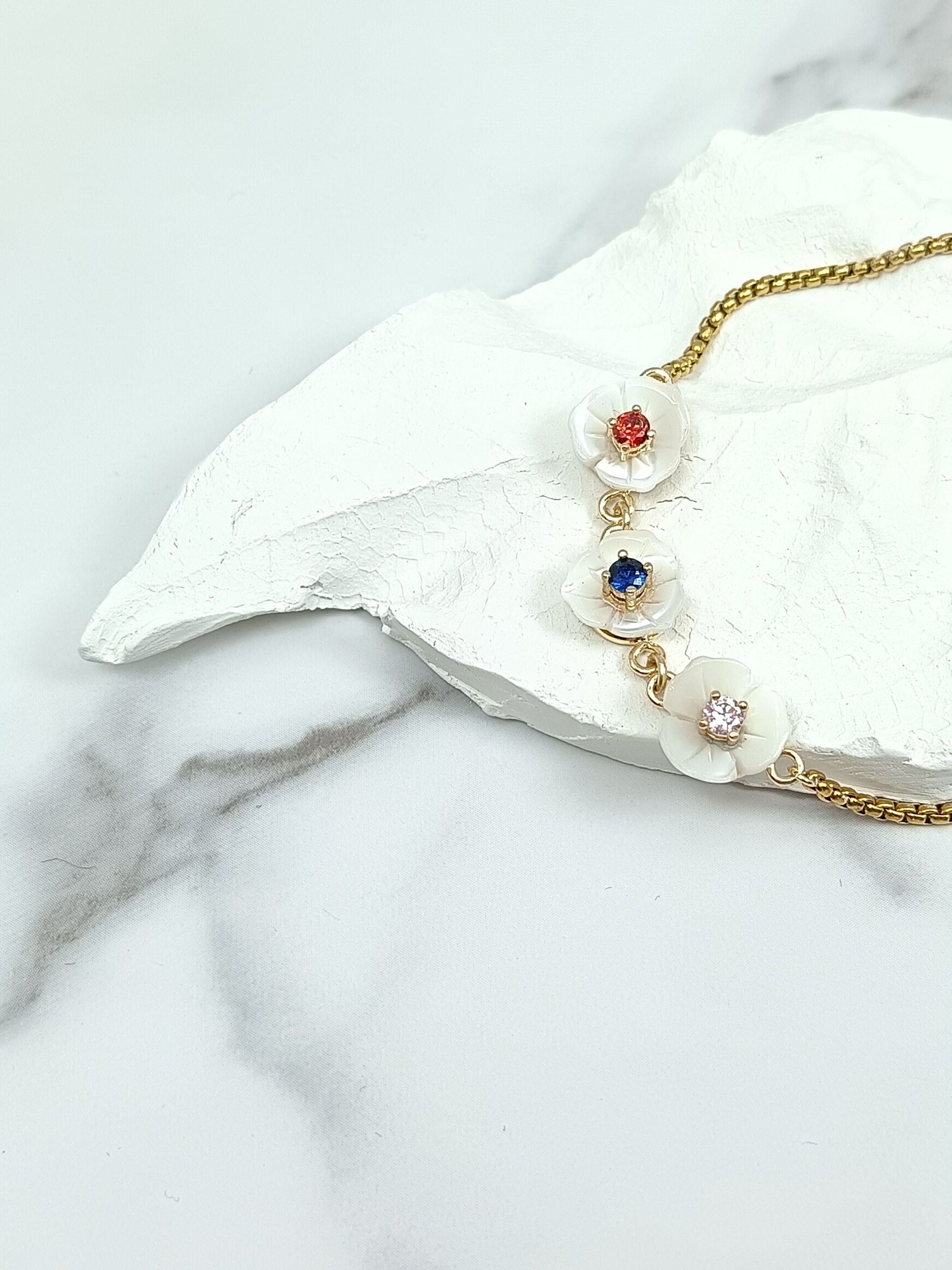 Customizable Mother of Pearl Birthstone Flower Slider Bracelet
