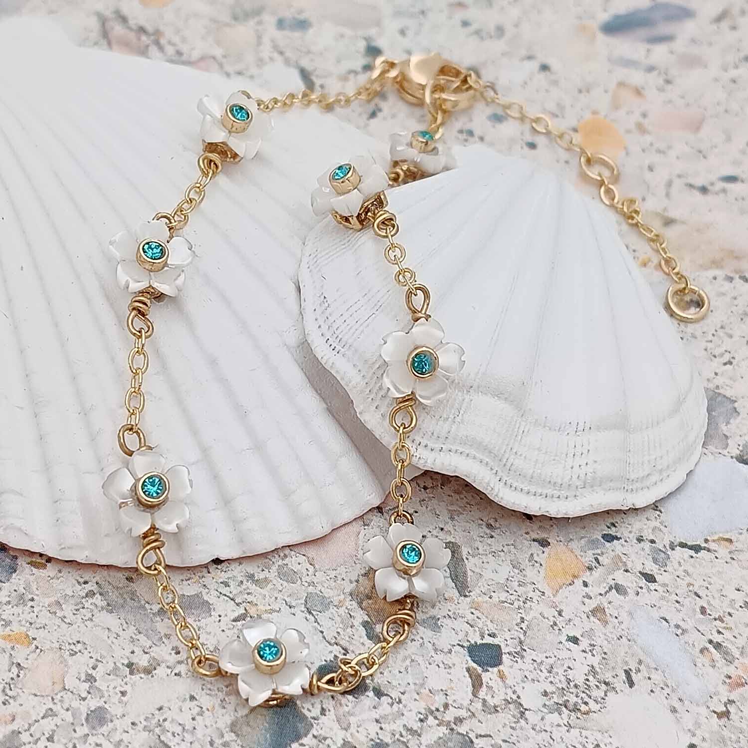 Mother of Pearl Birthstone Dainty Flower Bracelet
