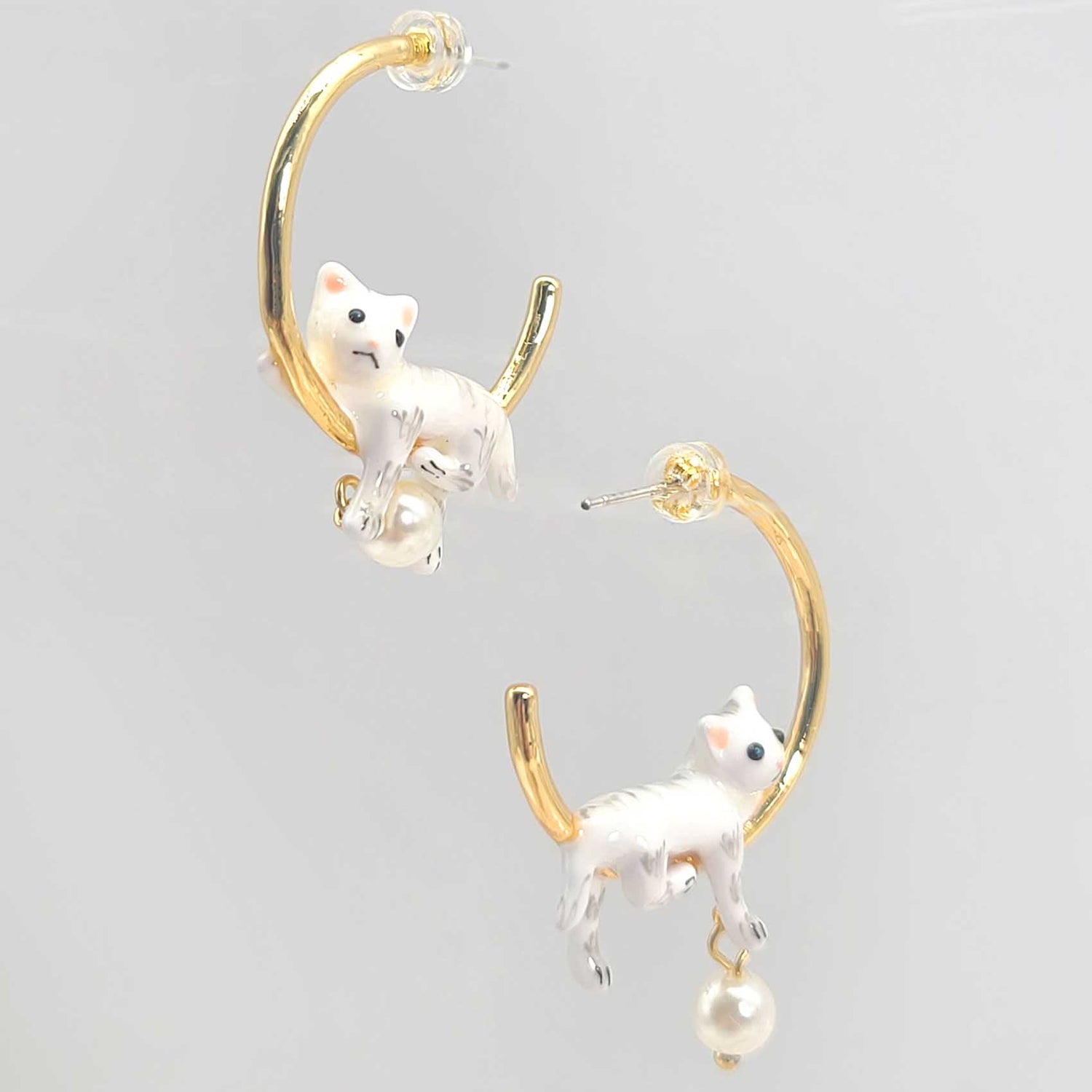 Hand-Painted Cat Hoop Earrings – Enamel White Cat with Pearl Accent, Gold-Plated Brass