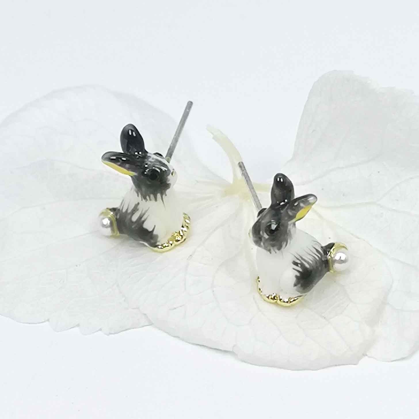 Mini Rabbit Stud Earrings – Handpainted Enamel, Brass Gold-Plated