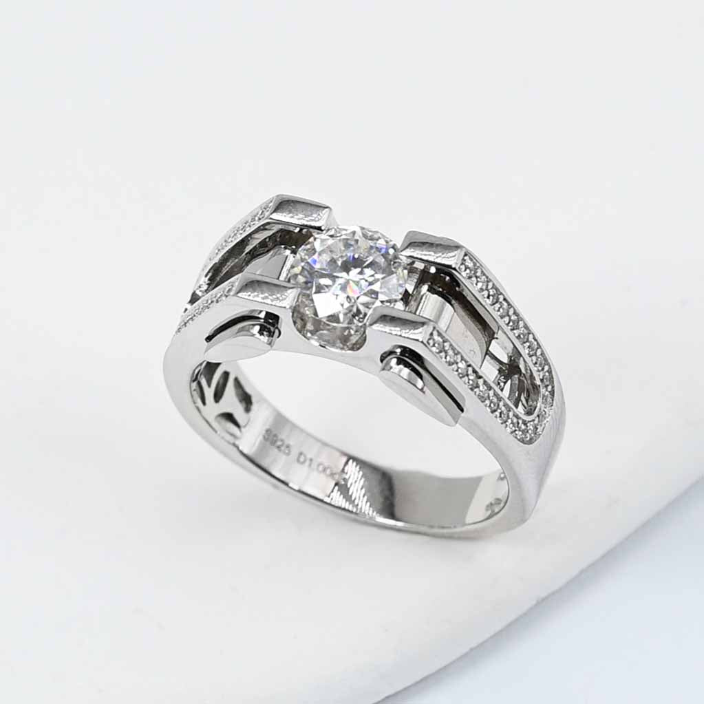 Men Sterling Silver and Platinum Plated Brilliant Cut Single Round 1.0ct Lab Grown Moissanite Diamond Ring