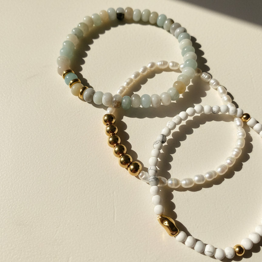 Symbolic gemstone bracelet set with amazonite, white turquoise and freshwater pearls