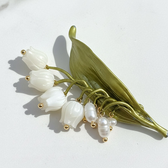 Mother of Pearl Lily Brooch