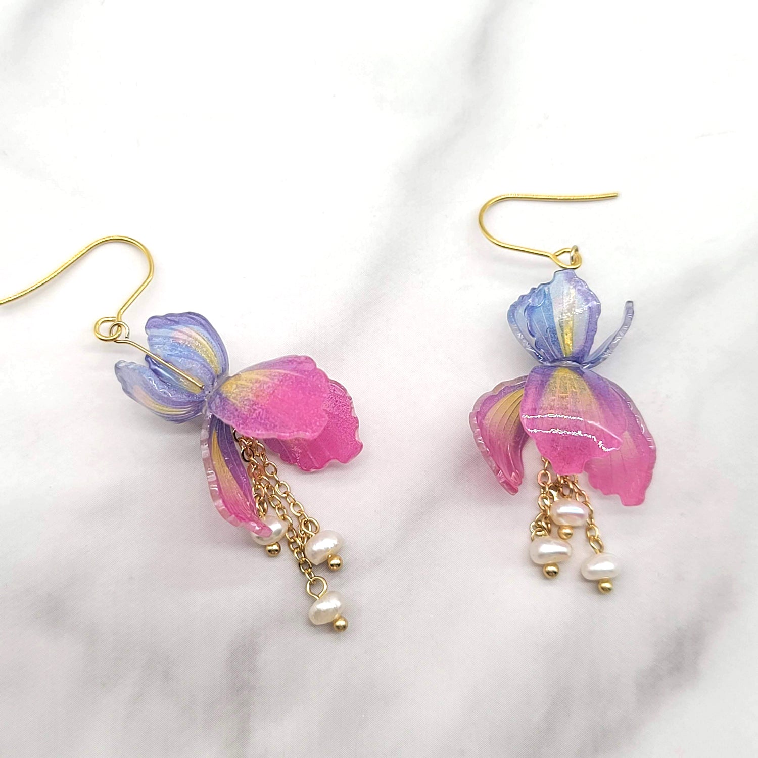 Iris Flower Dangle Earrings